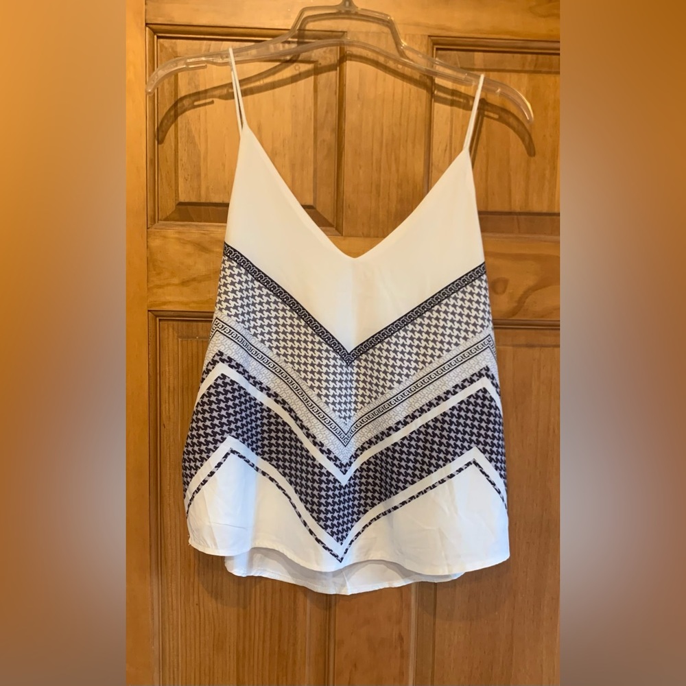 Small Yoins Top